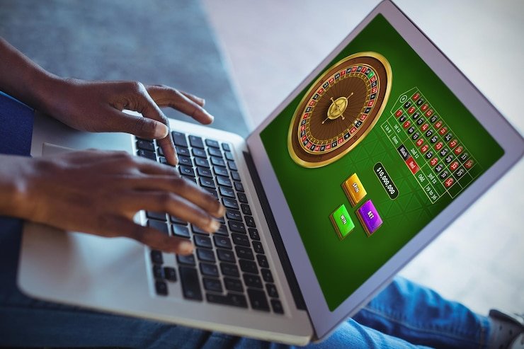 Meja Texas Poker di platform gatotgaca123 menampilkan kartu komunal dan antarmuka permainan
